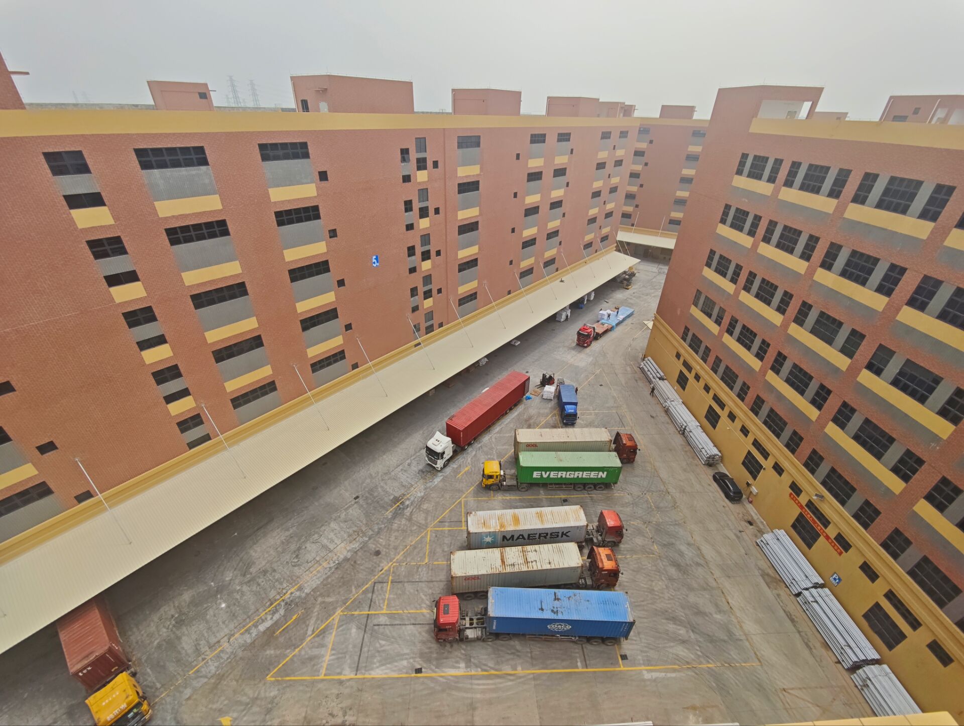 1747099782279172.jpg 1747099782279172.jpg